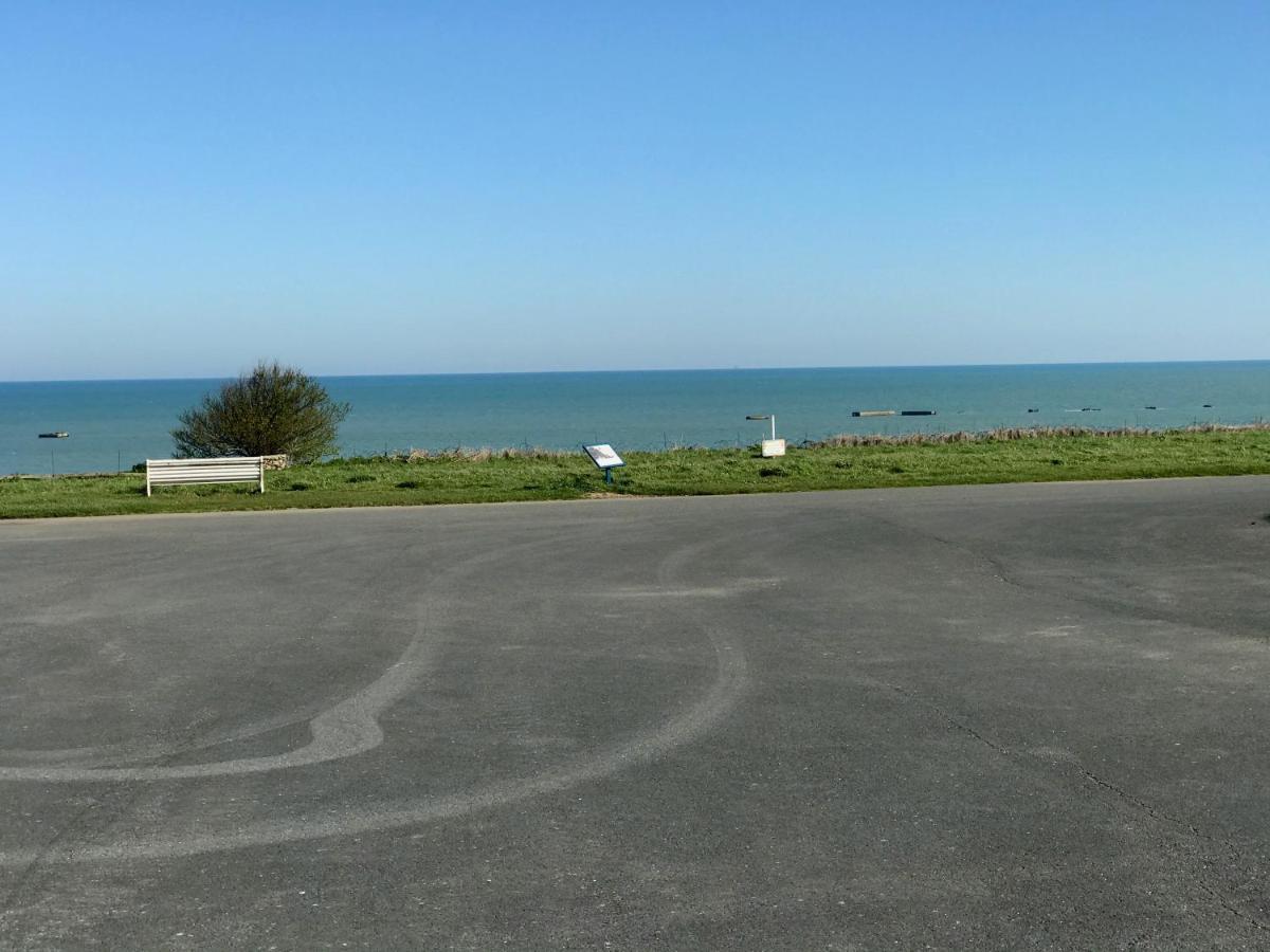 Saint-Côme-de-Fresné La Villa Port Winston - Face Mer B&B المظهر الخارجي الصورة
